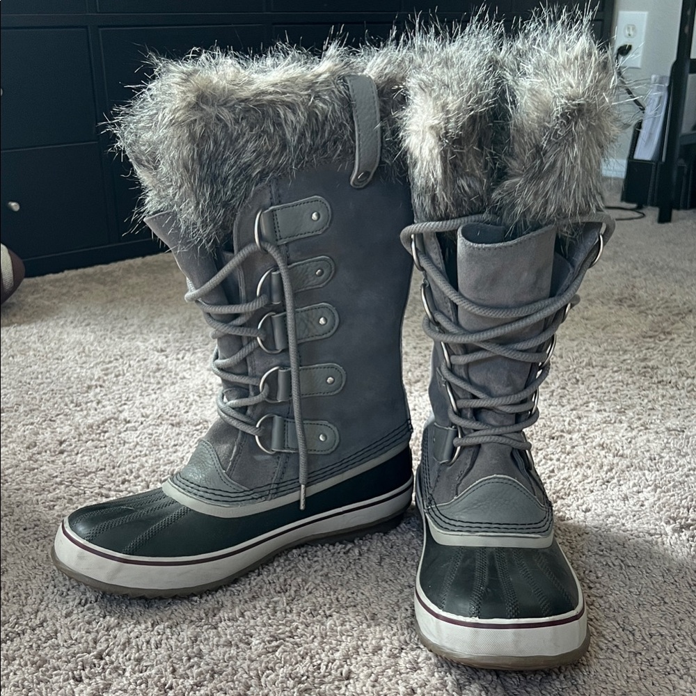 Sorel Joan of Arc Winter Boot - Size 10.5